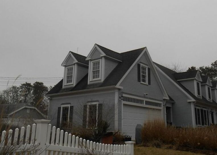 337 Lower County Rd, Dennis Port MA Pre-foreclosure Property