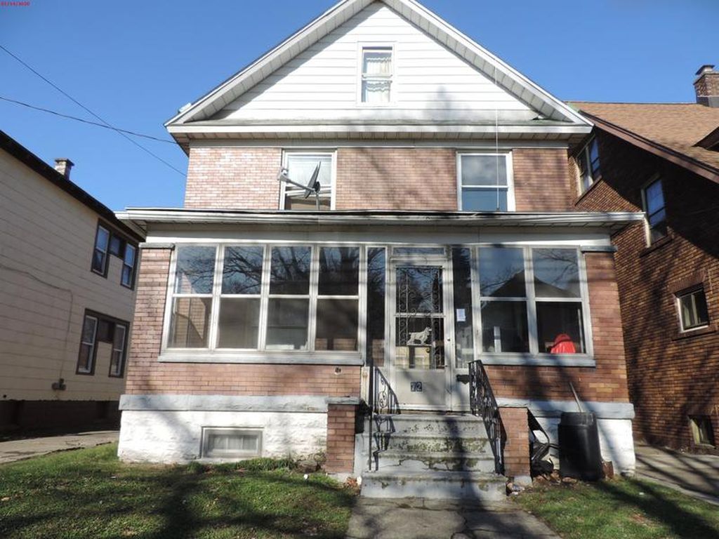 724 E 25th St, Erie PA Pre-foreclosure Property