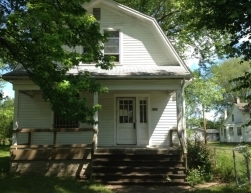 8101 Church Ln, East Saint Louis IL Pre-foreclosure Property