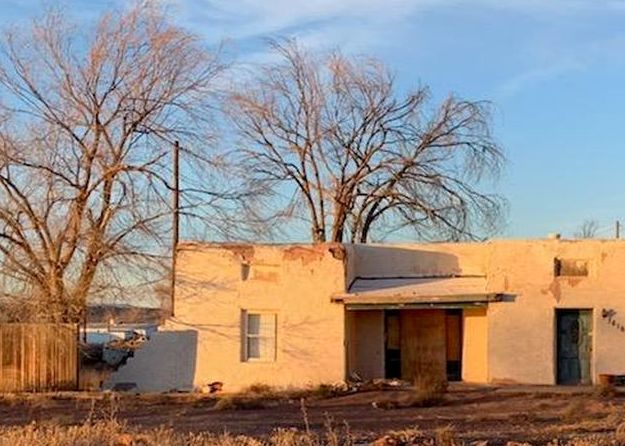 1616 Mclaws Rd, Holbrook AZ Pre-foreclosure Property