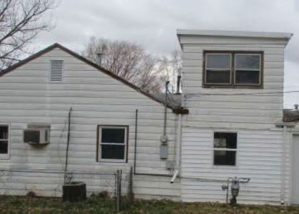 2300 W 10th St, Muncie IN Pre-foreclosure Property