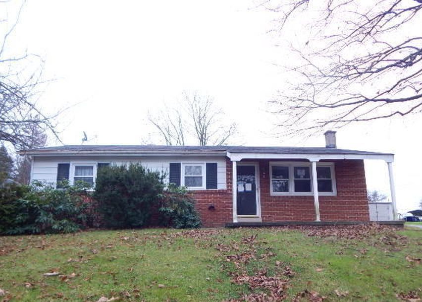 2 Old Orchard Rd, Milton PA Pre-foreclosure Property