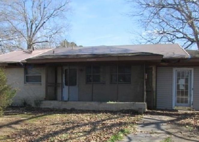 17 Lily Cv, Pine Bluff AR Pre-foreclosure Property