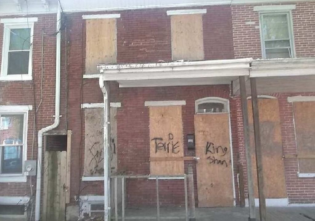 1022 N Pine St, Wilmington DE Pre-foreclosure Property