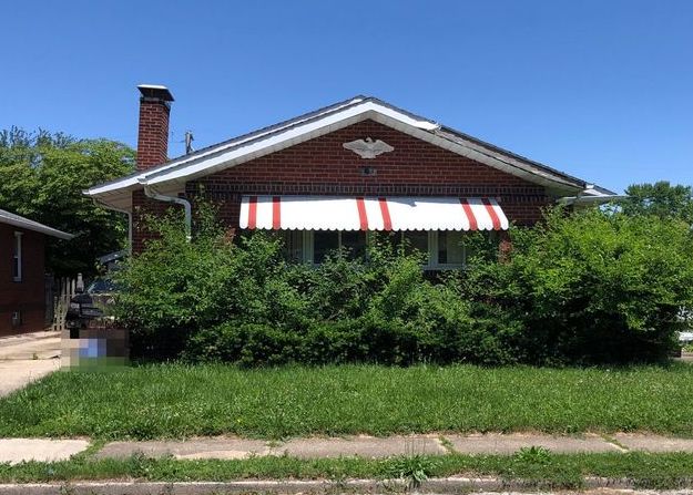 1352 E Riverside Ave, Decatur IL Pre-foreclosure Property