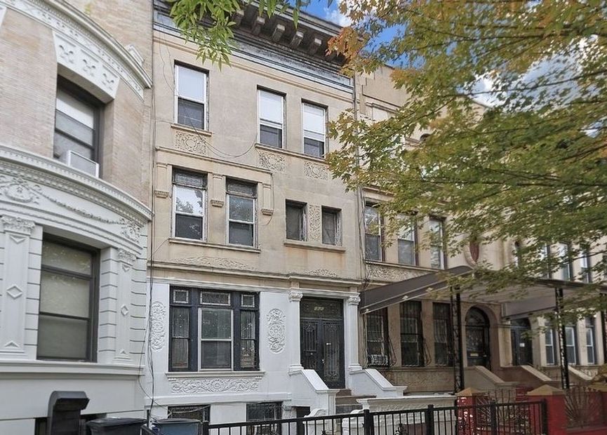 666 Saint Marks Ave, Brooklyn NY Pre-foreclosure Property