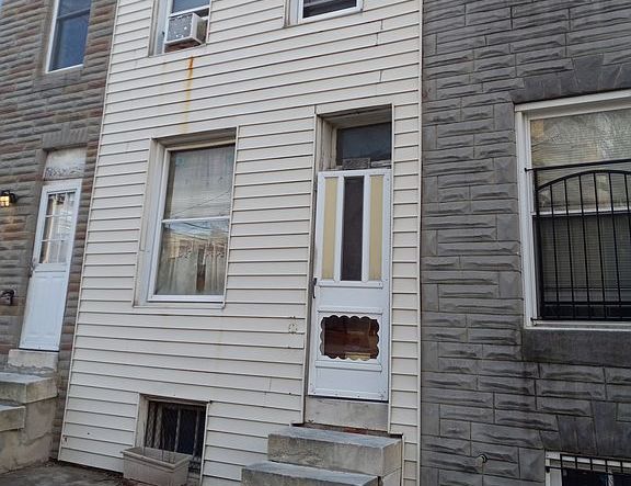 2113 W Fairmount Ave, Baltimore MD Pre-foreclosure Property