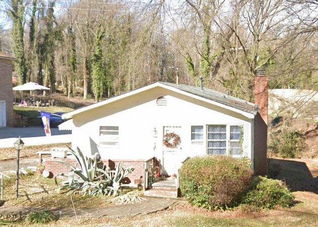 1838 Russell Ave, Charlotte NC Pre-foreclosure Property