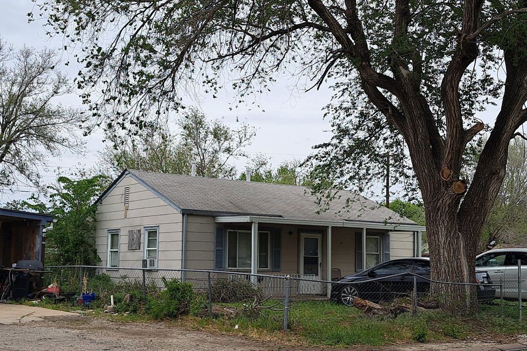 4501 S Brookhaven St, Wichita KS Pre-foreclosure Property