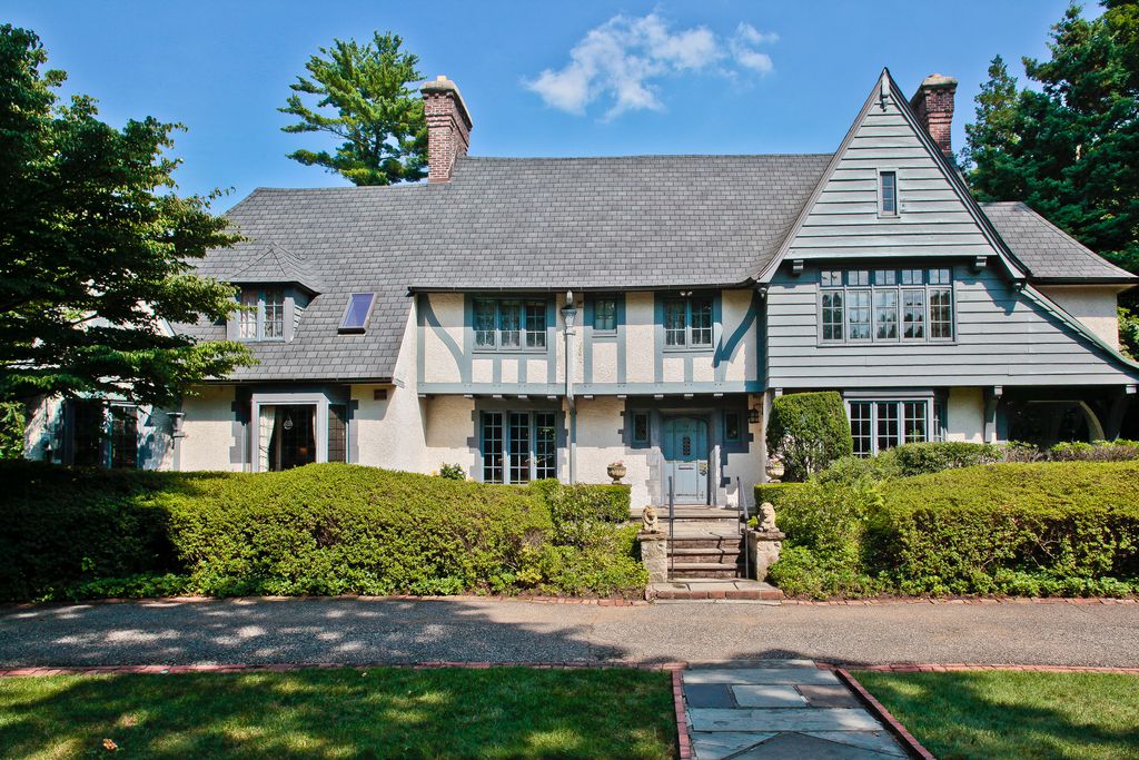 84 Warwick Rd, Bronxville NY Pre-foreclosure Property