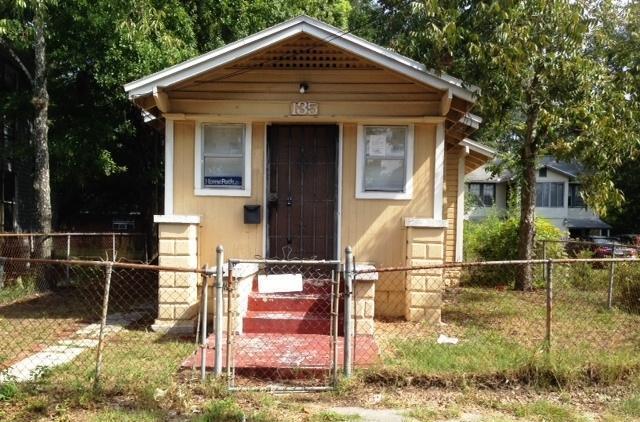 135 W 23rd St, Jacksonville FL Pre-foreclosure Property
