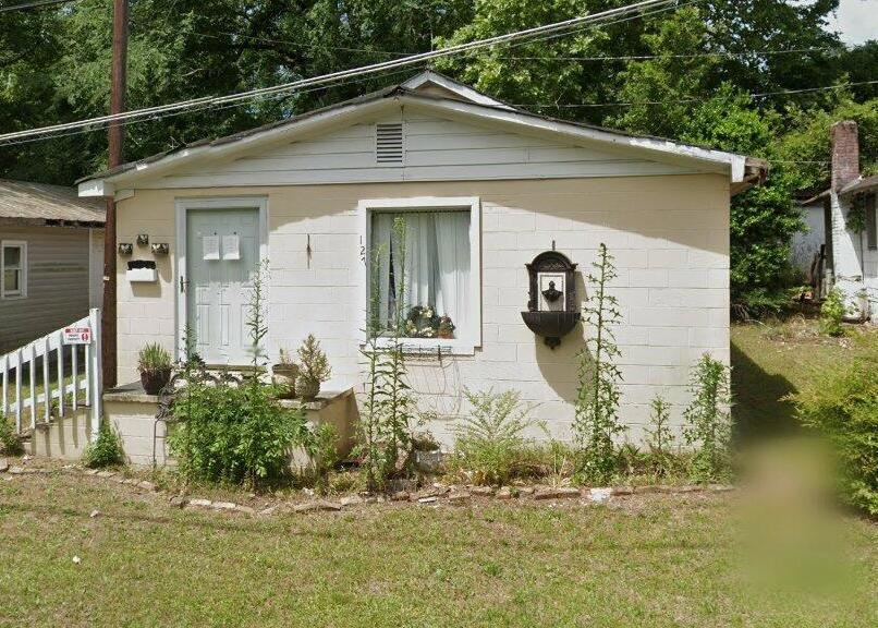 127 Liberia St, Fairmont NC Pre-foreclosure Property