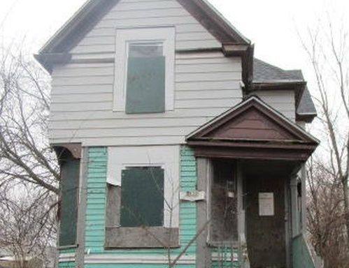 2839 N 6th St, Milwaukee WI Pre-foreclosure Property