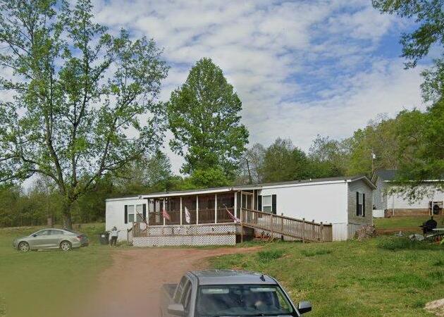 11 Tammy Trl, Travelers Rest SC Pre-foreclosure Property