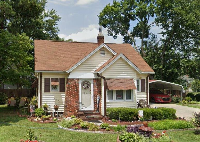 806 Wyatt St, Reidsville NC Pre-foreclosure Property