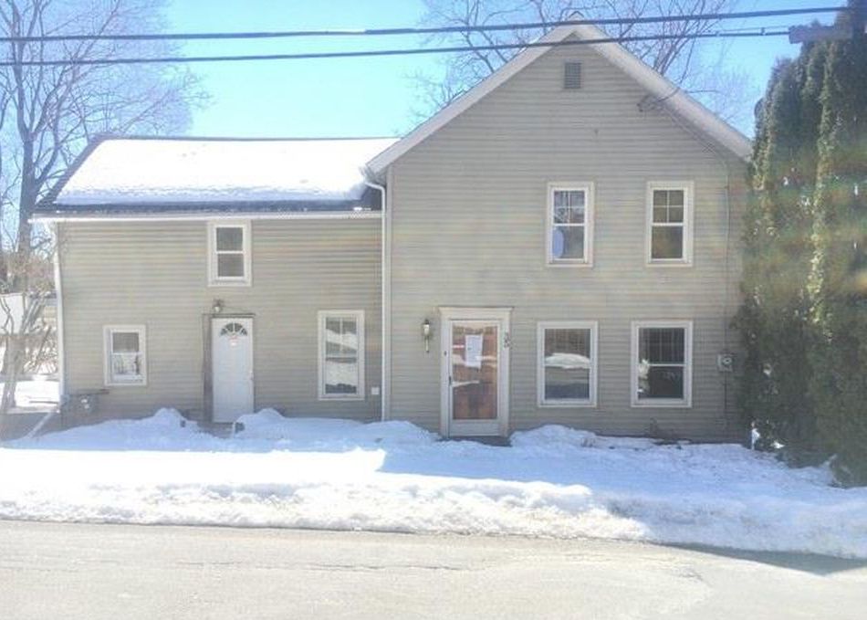 35 Prospect St, Fort Johnson NY Pre-foreclosure Property