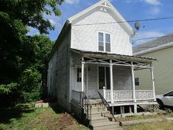 Pine St, Rutland, VT Foreclosure Home