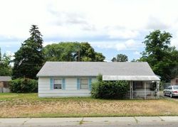Cottonwood Dr, Richland, WA Foreclosure Home