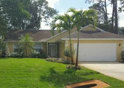  Sandpiper Rd, Fort Myers