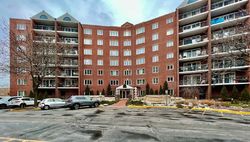  W Foster Ave Unit 2, Harwood Heights