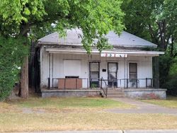 W 11th St, Little Rock, AR Foreclosure Home