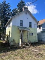Smith St, Fort Wayne, IN Foreclosure Home