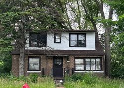 N 30th St, Milwaukee, WI Foreclosure Home