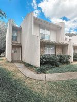  Arborview Dr, Garland