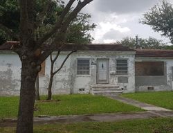 Nw 2nd Pl, Miami